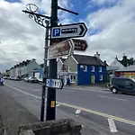 2 Cois Chnoic - * Dingle