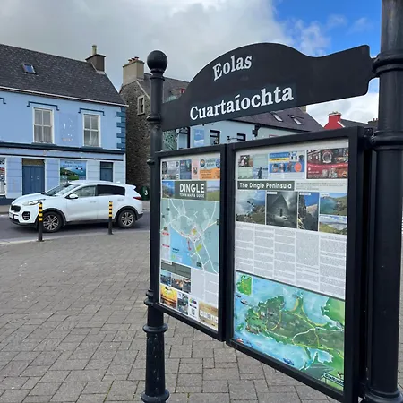 2 Cois Chnoic - * Dingle