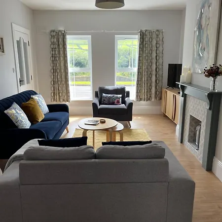 2 Cois Chnoic - * Dingle